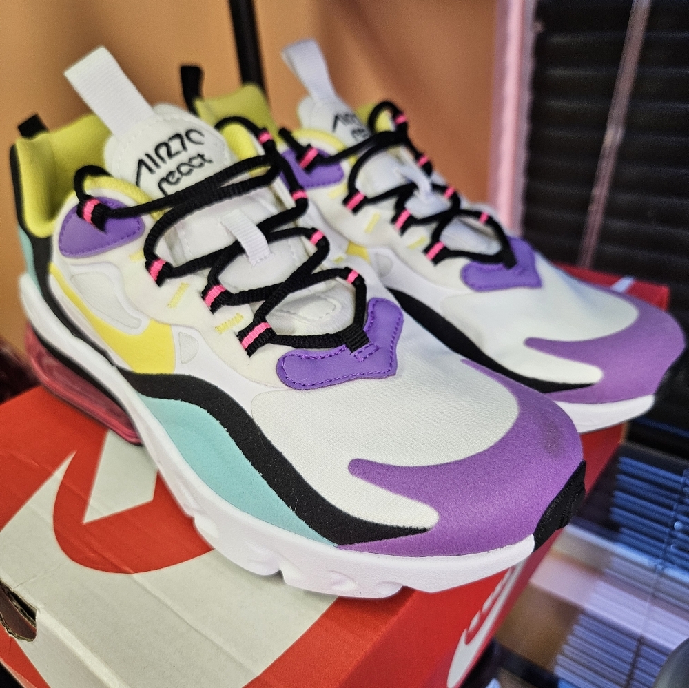 Nike Air Max 270 React Geometric Abstract - image 2